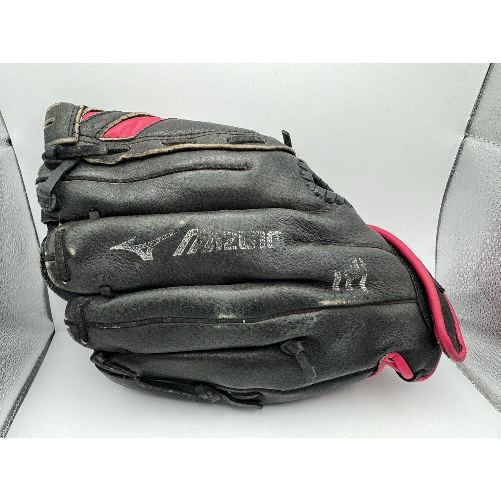 Mizuno Finch GPP 1105F1 11 Inches Black Pink Leather Softball Glove SEE PICTURES